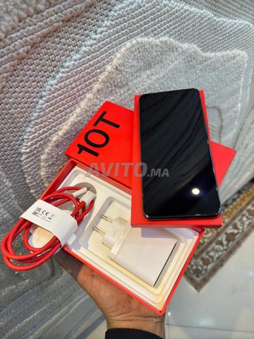 Oneplus 10T 5G 