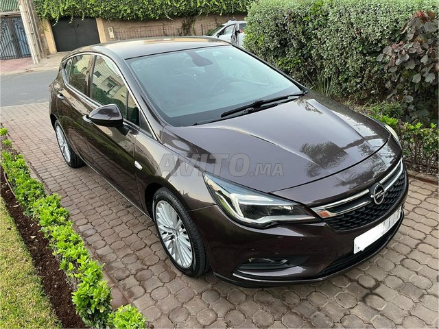 Opel Astra occasion Diesel Modèle 