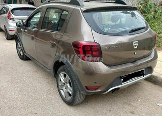 Dacia Stepway 2018 premiere main