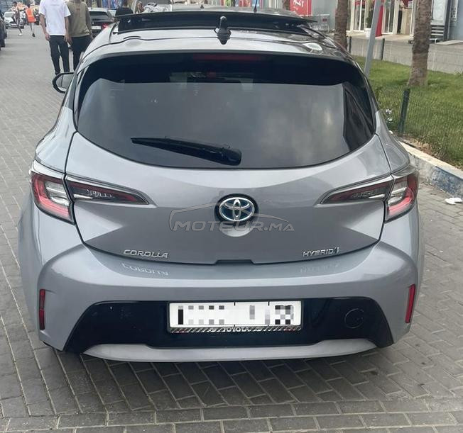 Toyota corolla s hybrid