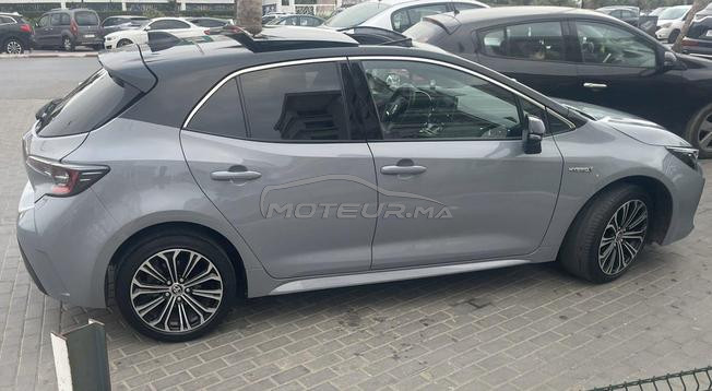 Toyota corolla s hybrid