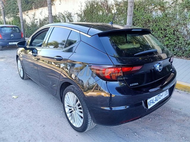 Opel Astra occasion Diesel Modèle 