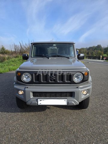 Suzuki JIMNY occasion Essence Modèle 