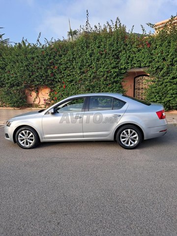 Skoda Octavia occasion Diesel Modèle 