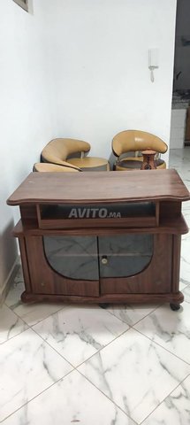 vitrine pour télé et accessoires 