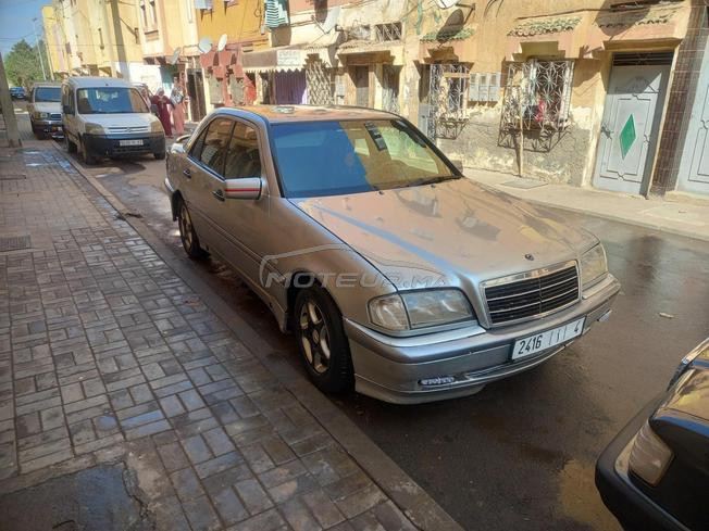 Mercedes Benz 