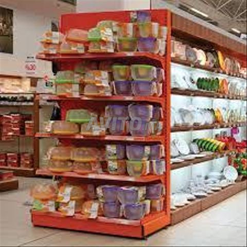 étager et rayonnage supermarché 
