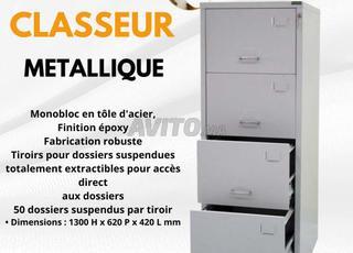 MOBILIER METALIQUE / FABRICATION LOCALE