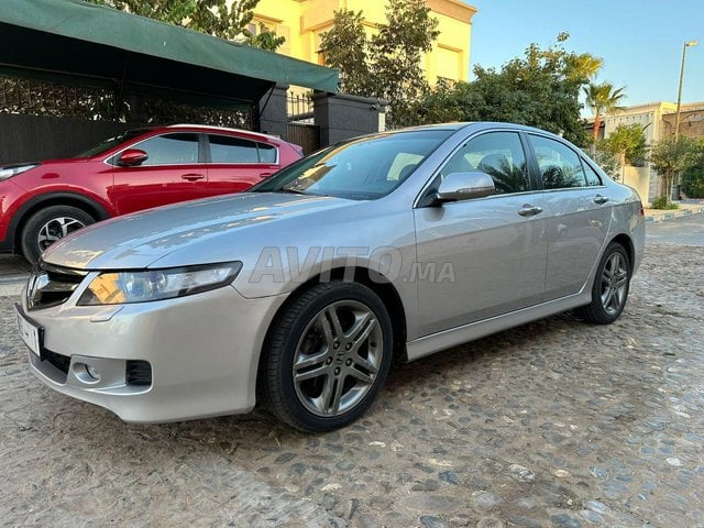 Voiture Honda Accord  à Rabat  Essence