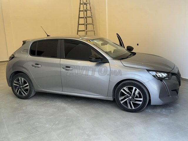 Peugeot 208 occasion Diesel Modèle 