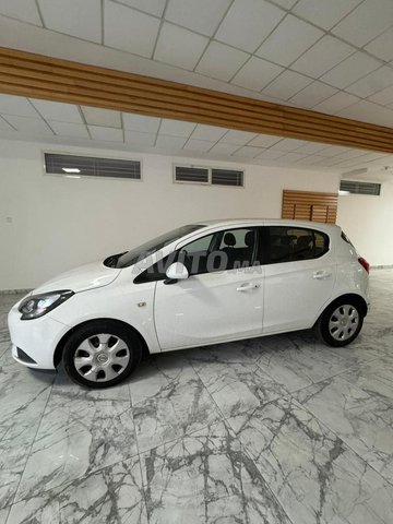 Opel Corsa occasion Essence Modèle 