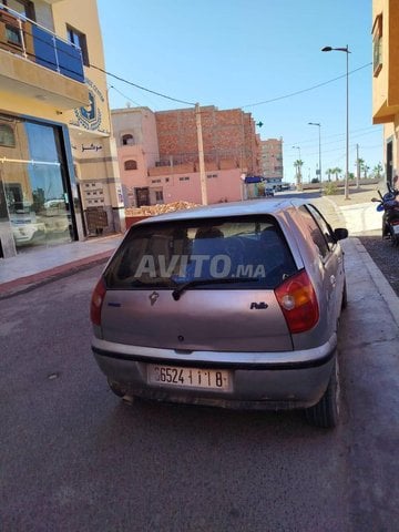 Voiture Fiat Palio  à Ben Guerir  Essence