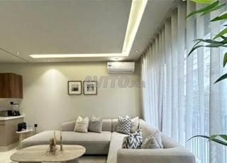 استوديو حديث ونظيف