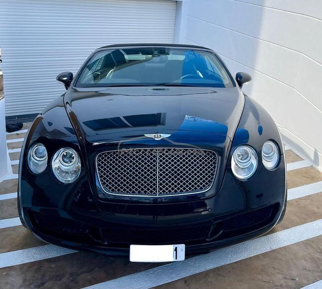 Bentley Continental GTC 2009