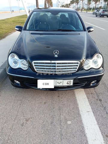 Mercedes-Benz 220 occasion Diesel Modèle 