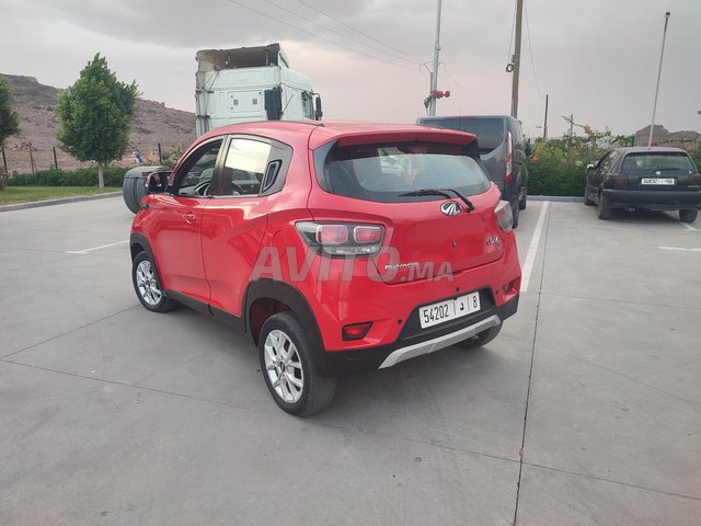 Mahindra kuv_100 occasion Diesel Modèle 