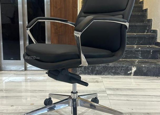 CHAISE BUREAU EN SIMILI CUIR