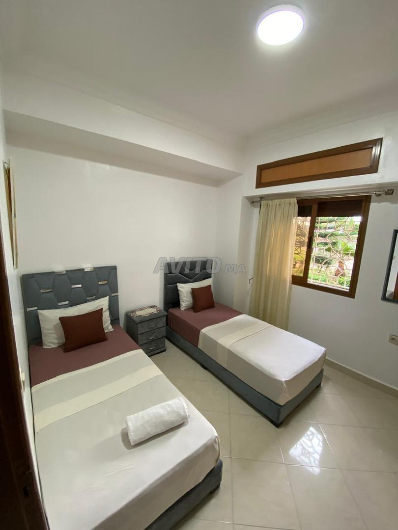 Appartements à louer à la journée à Malabata Corniche et sans intermédiaire - image 3