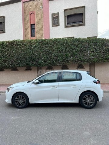 Peugeot 208 occasion Diesel Modèle 