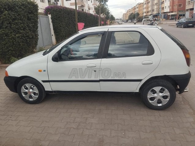 Fiat Palio occasion Essence Modèle 