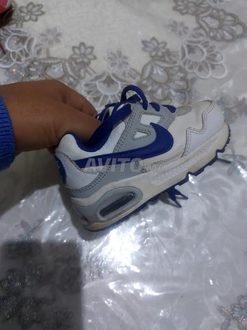 chaussures Nike enfant 21.5