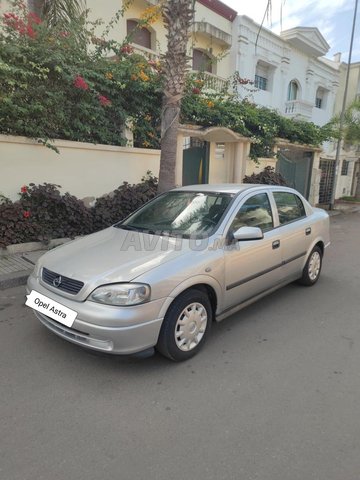 Voiture Opel Astra  à Casablanca  Diesel