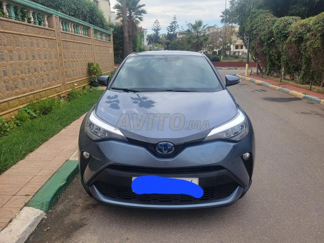 Toyota C-HR occasion Essence Modèle 