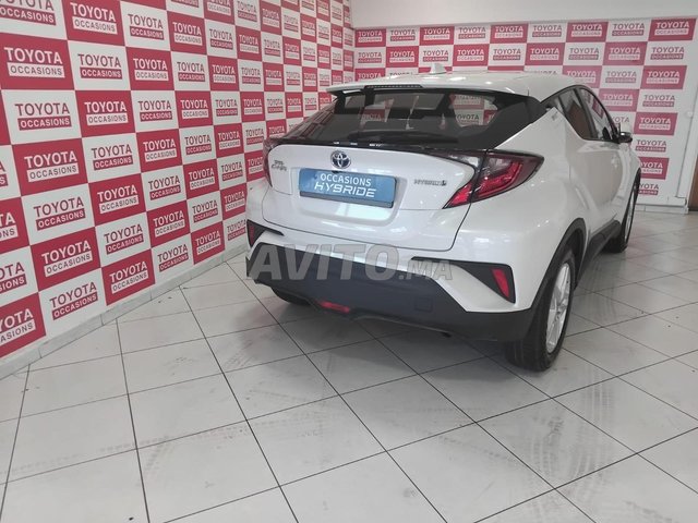 Toyota C-HR occasion Hybride Modèle 