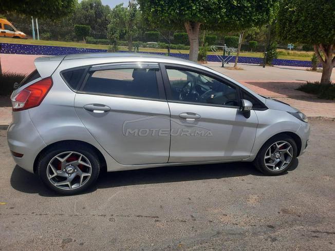 Ford Fiesta Manuelle 2016 à Kénitra