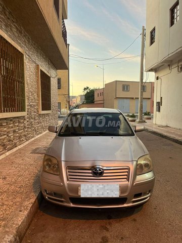 Voiture Toyota Avensis  à Dakhla  Diesel