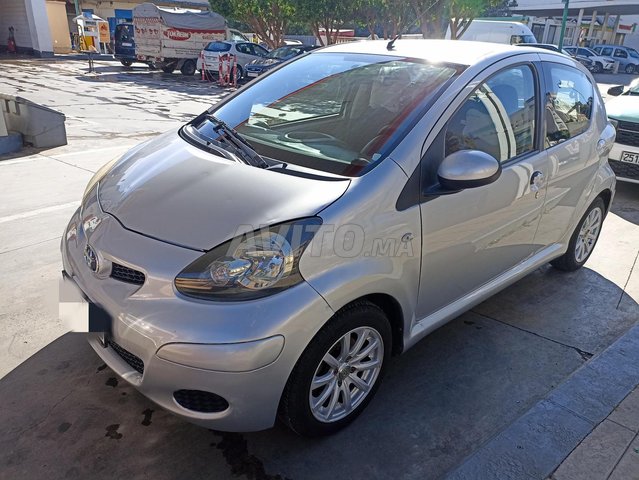 Voiture Toyota Aygo  à Meknès  Essence