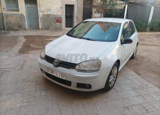 Volkswagen Golf 5 Diesel Manuelle 2010 à Khouribga