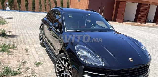 Porsche Macan occasion Essence Modèle 