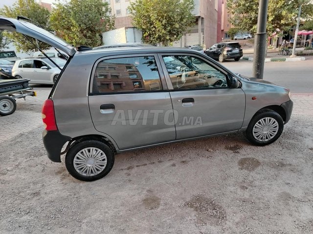 Suzuki Alto occasion Essence Modèle 