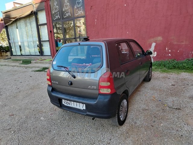 Suzuki Alto occasion Essence Modèle 