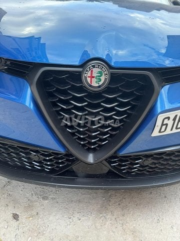 Voiture Alfa Romeo Tonale  à Fès  Hybride