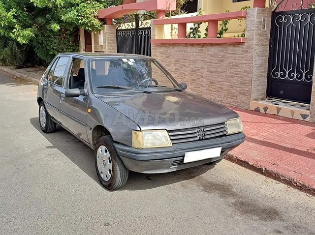 Voiture Peugeot 205  à Casablanca  Essence