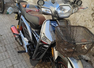 BECANE SH 2024 8100kms