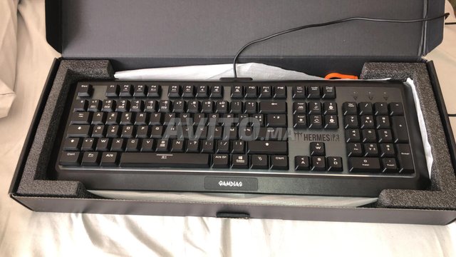 Clavier mecanique brown switch