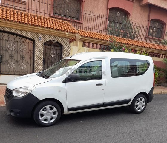 Voiture Dacia Dokker  à Marrakech  Diesel