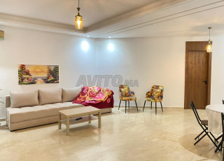 Studio moderne à louer meublé au parc 67m²