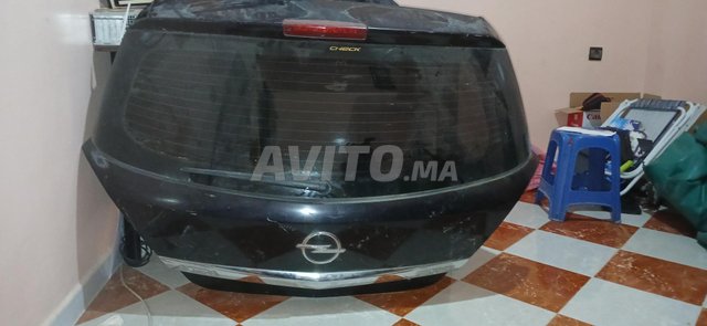 mala opel astra h