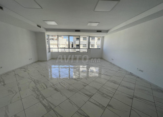 Des bureaux à louer dans le secteur administratif au centre