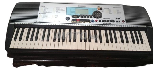 ORGUE PIANO YAMAHA PSR - 225 GM