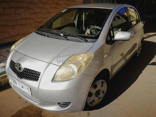 Toyota yaris 2010