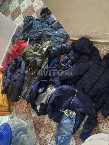 des vestes pour enfants  100 dh pièce
