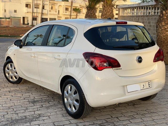 Opel Corsa occasion Essence Modèle 