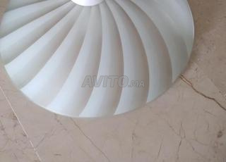 مصباح معلق إيجلو