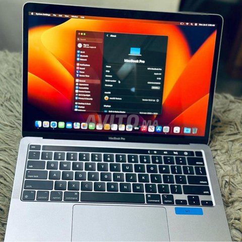 MacBook pro 17