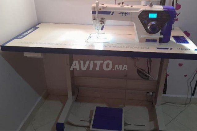machine à  coudre jaki H1